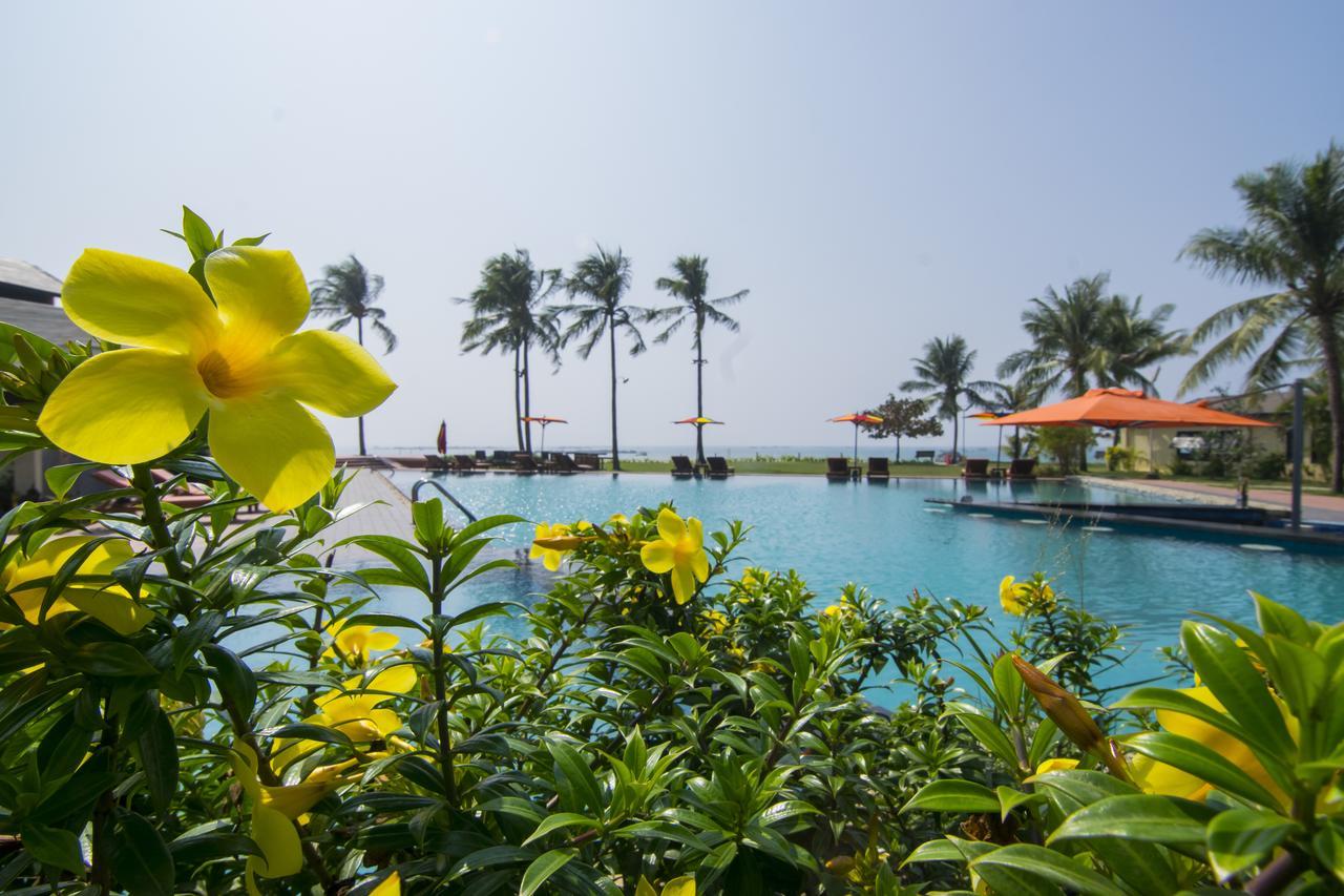 Bay Of Bengal - Ngwe Saung Resort Ngwesaung