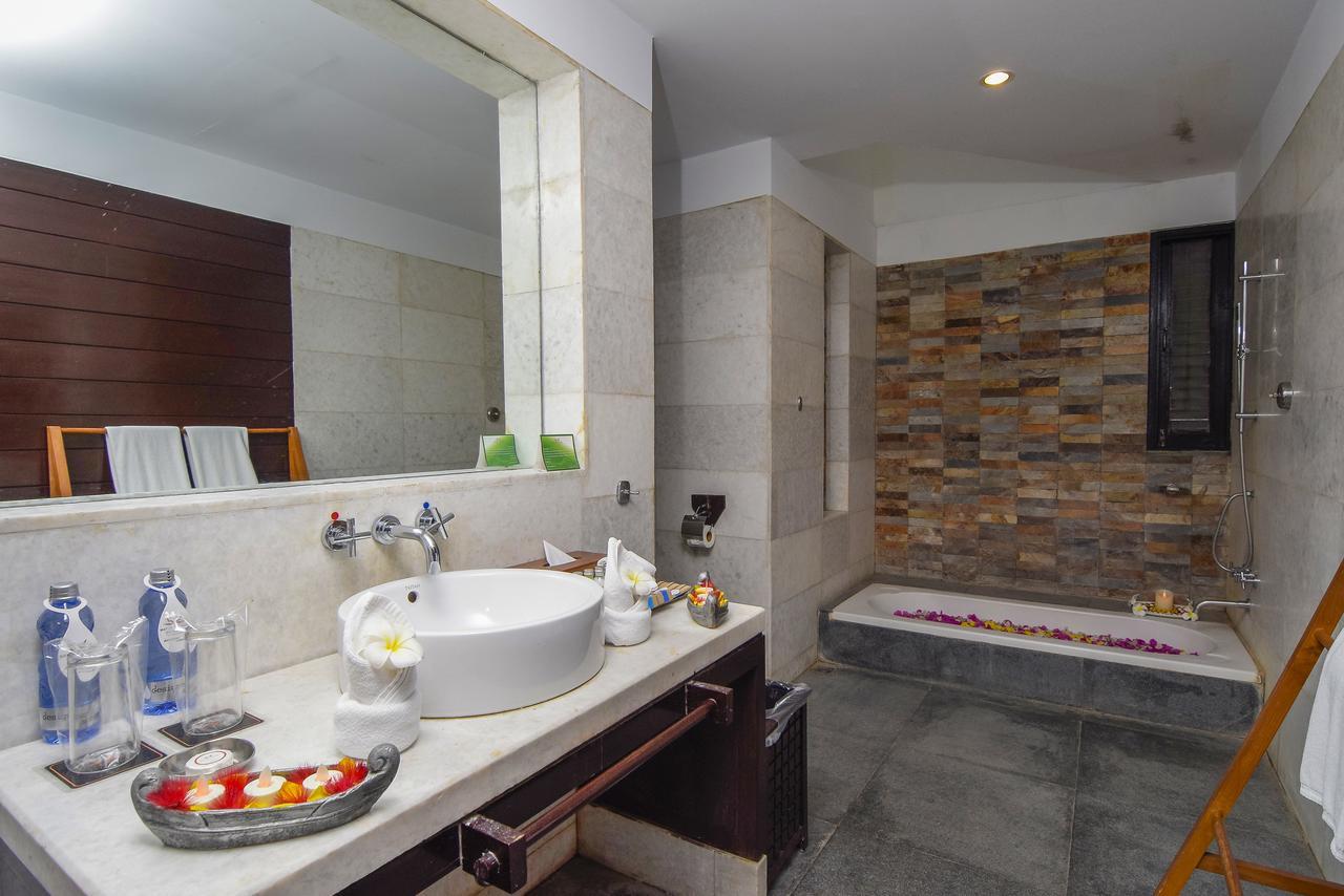 Bay Of Bengal - Ngwe Saung Resort Ngwesaung